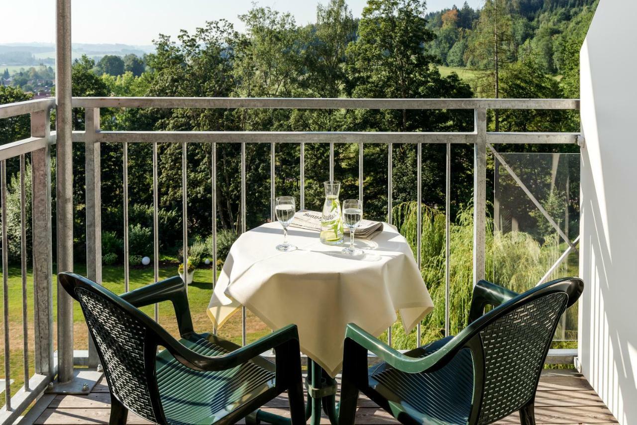 Best Western Plus Parkhotel Maximilian Ottobeuren Exterior foto